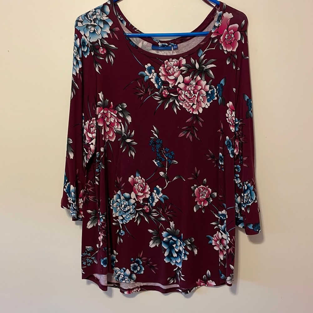 Apartment 9. Maroon floral top size XL